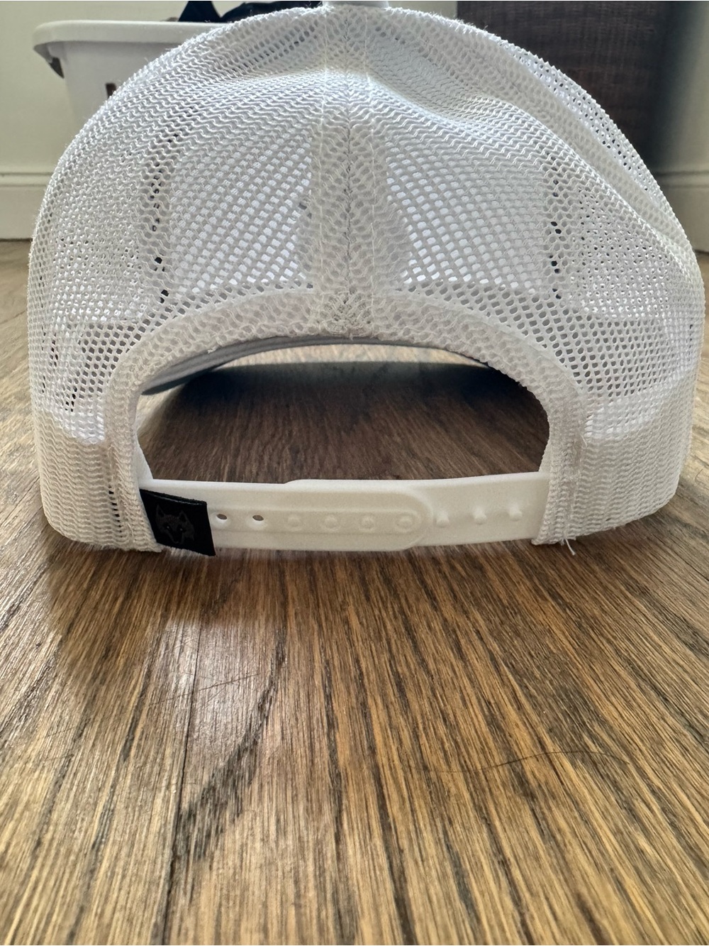 Greyson Clothiers Winged Foot Golf Club- White Mesh Hat - Picture 3 of 6